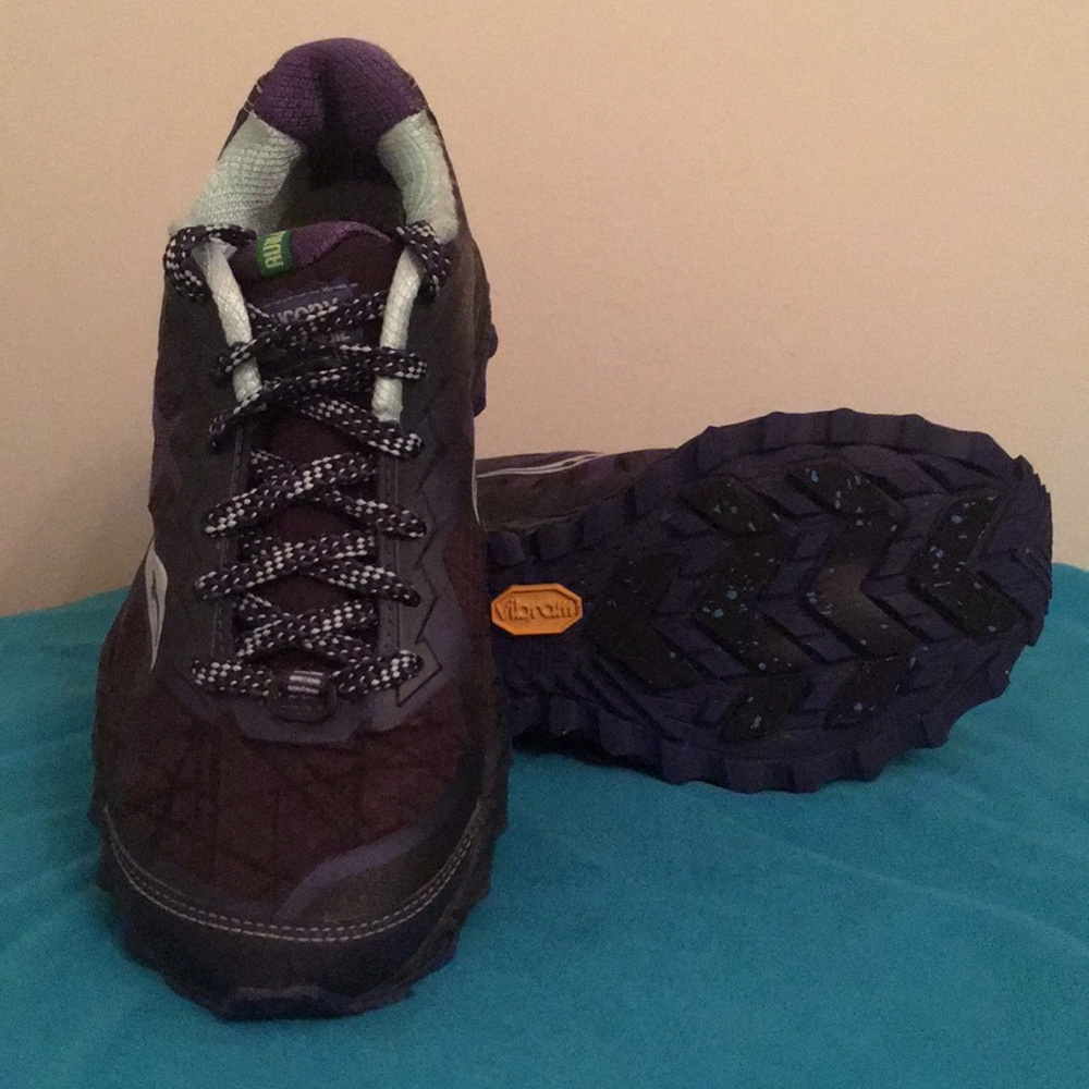 Saucony Peregrine Arctic Grip Running Shoes